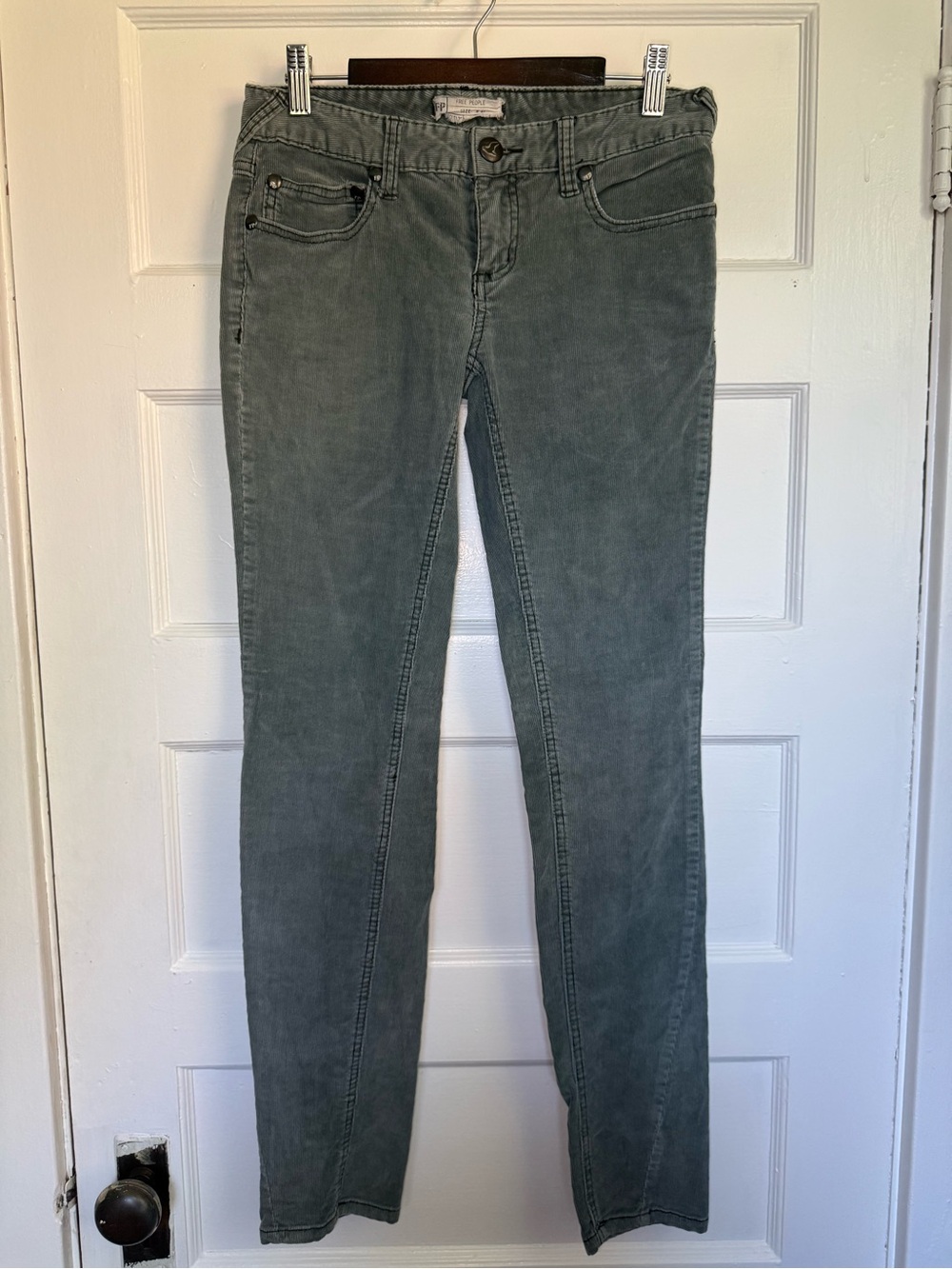 Free People Gray/Green Corduroy Skinny Low Rise Front Seam Detail Boho Grunge 27